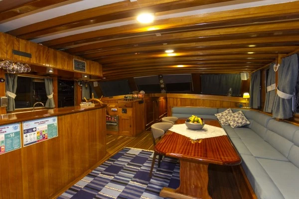 Saloon